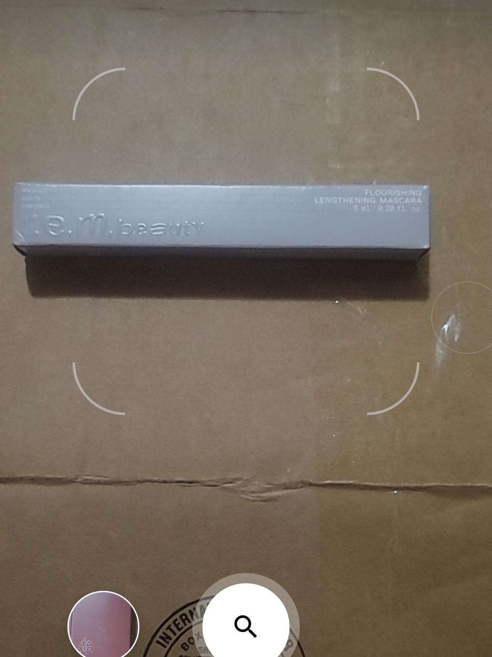 r.e.m. beauty Flourishing Lengthening Mascara by Ariana Grande Midnight Black.